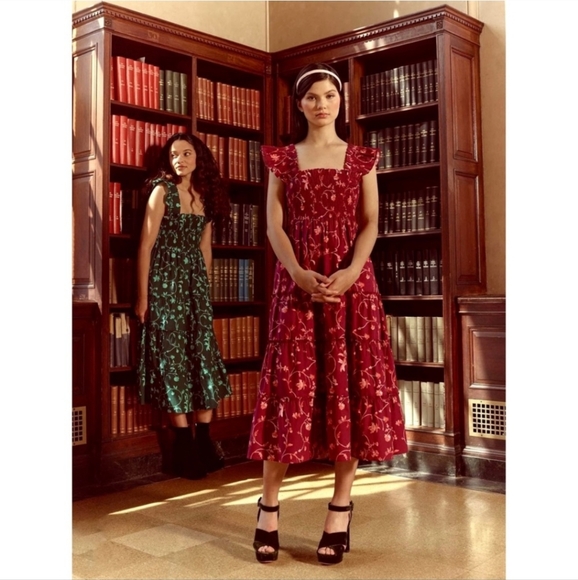 Hill House Dresses & Skirts - Hill House Home  Ellie Nap Dress Burgundy Floral XXS Sundress